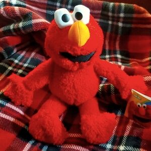 Sesame Street Elmo Stuffy